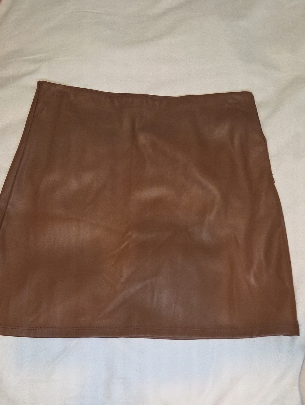 Good American Chestnut Faux Leather Mini Skirt